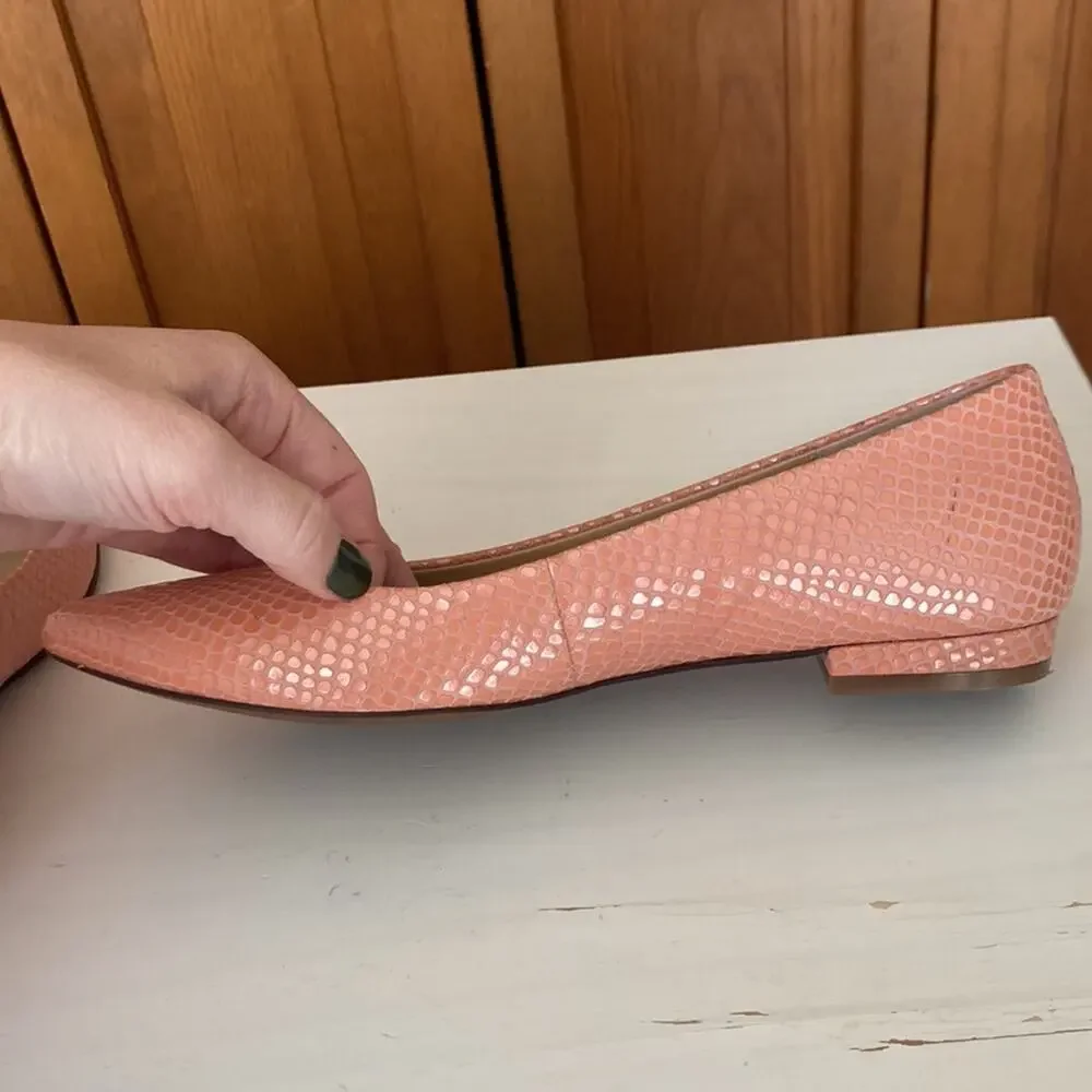 Vionic Peachy Pink Embossed Leather Lena Flats, Size 7